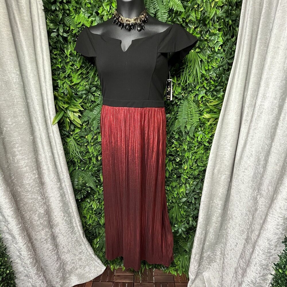SHELBY NITES Women Dress 16 Black Red Gown Formal Metallic‎ Off Shoulder 1762